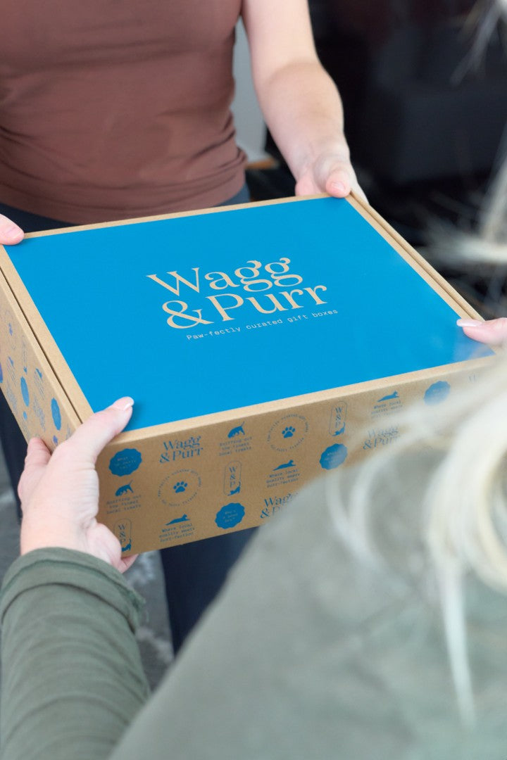 Wagg & Purr Signature Box